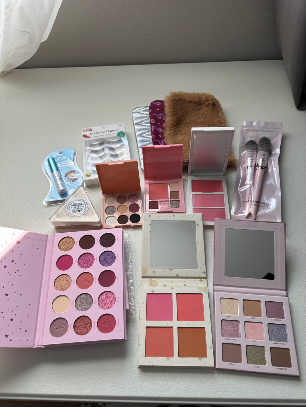 Ipsy and others Makeup Brush Set with MoonSlice & Assorted Beauty products - Picture 13 of 13